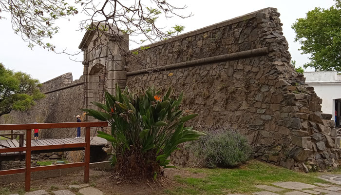 Recorridos por Colonia del Sacramento